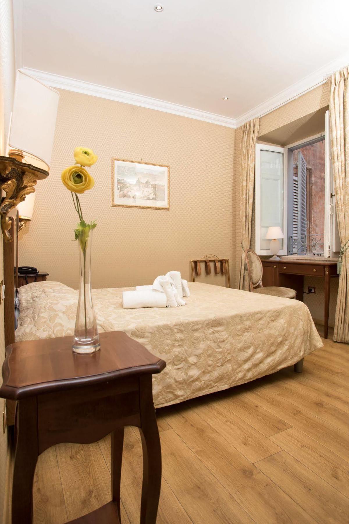 Bq House Trevi Luxury Rooms Rom Exteriör bild