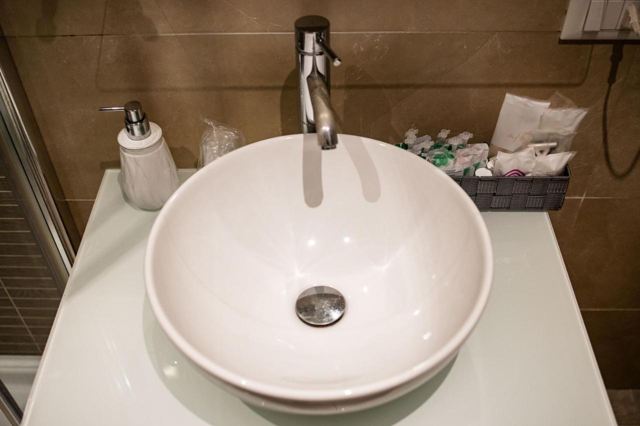 Bq House Trevi Luxury Rooms Rom Exteriör bild
